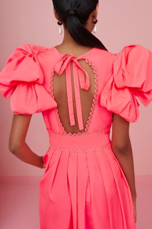 celia b curazao dress pink Rent Celia B Pink Dress UK 8
